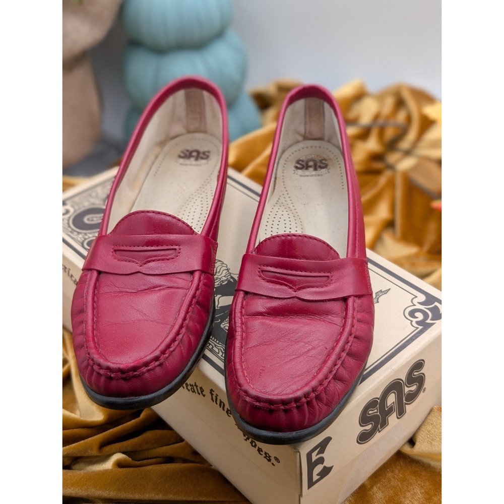 SAS Wink Red Leather Penny Loafers Tripad Comfort Shoes Womens Size 10 S W/ Box